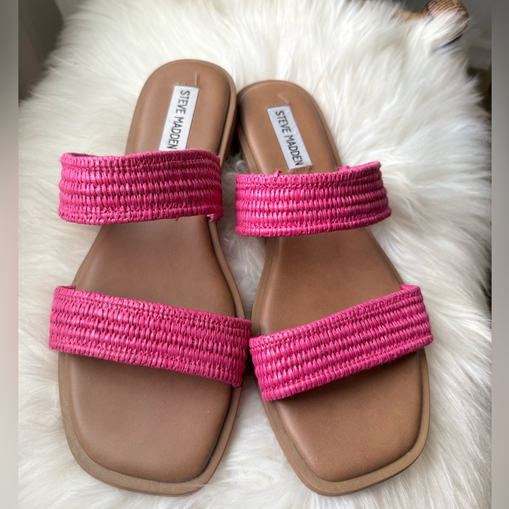 Steve Madden Fuchsia Double Strap Sandals